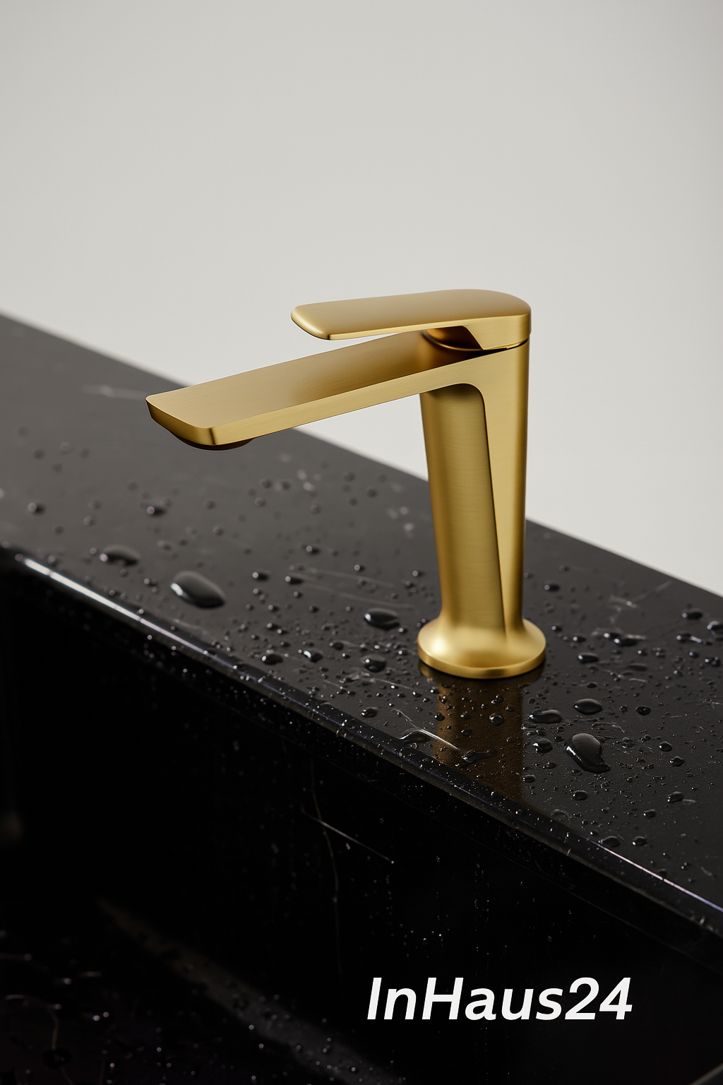 The Galleria: Aureum – A Golden Gesture of Flow
